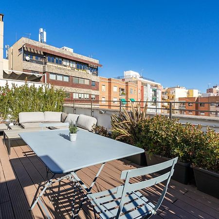 Feelathome Waldorf Suites Apartments Madrid Exterior foto